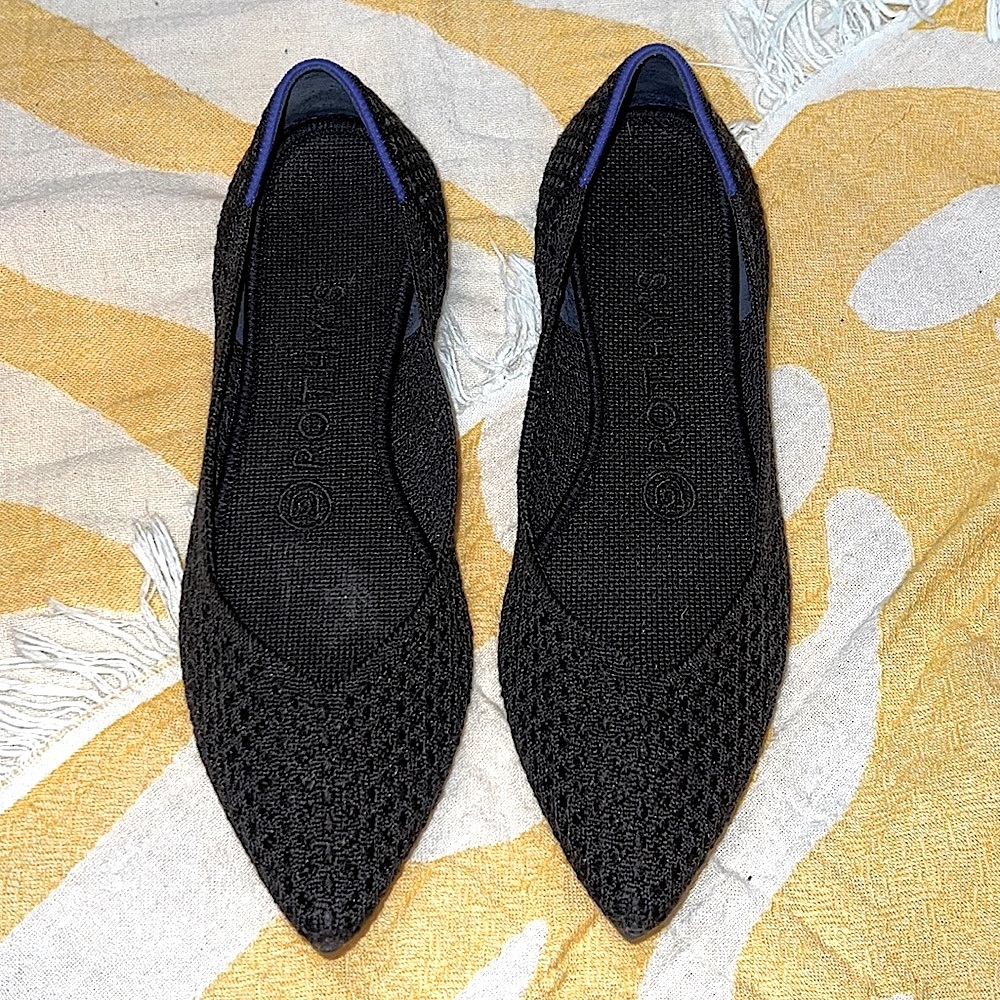 ROTHY’S Honeycomb Points Black  Size 7